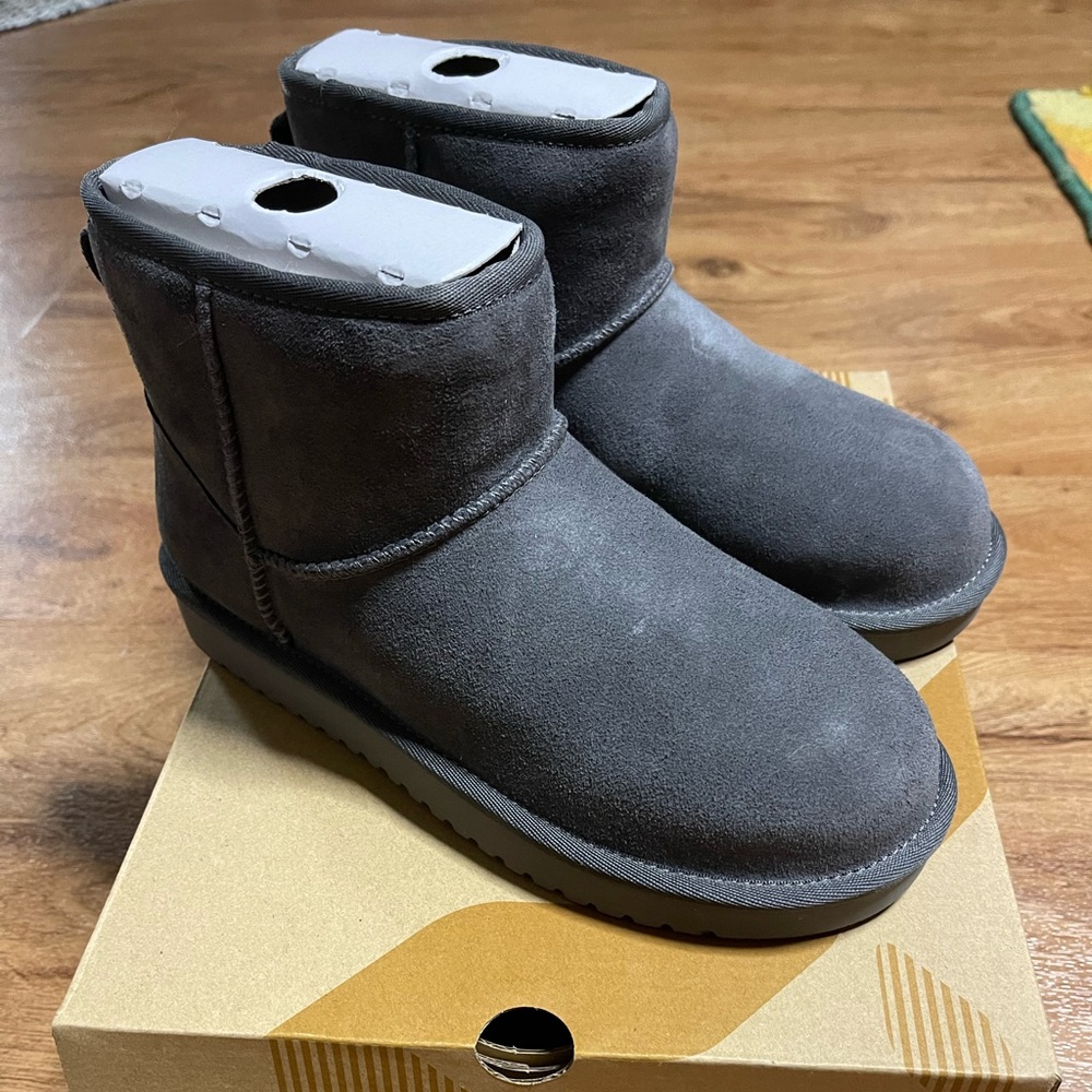 Koolaburra by Ugg Booties